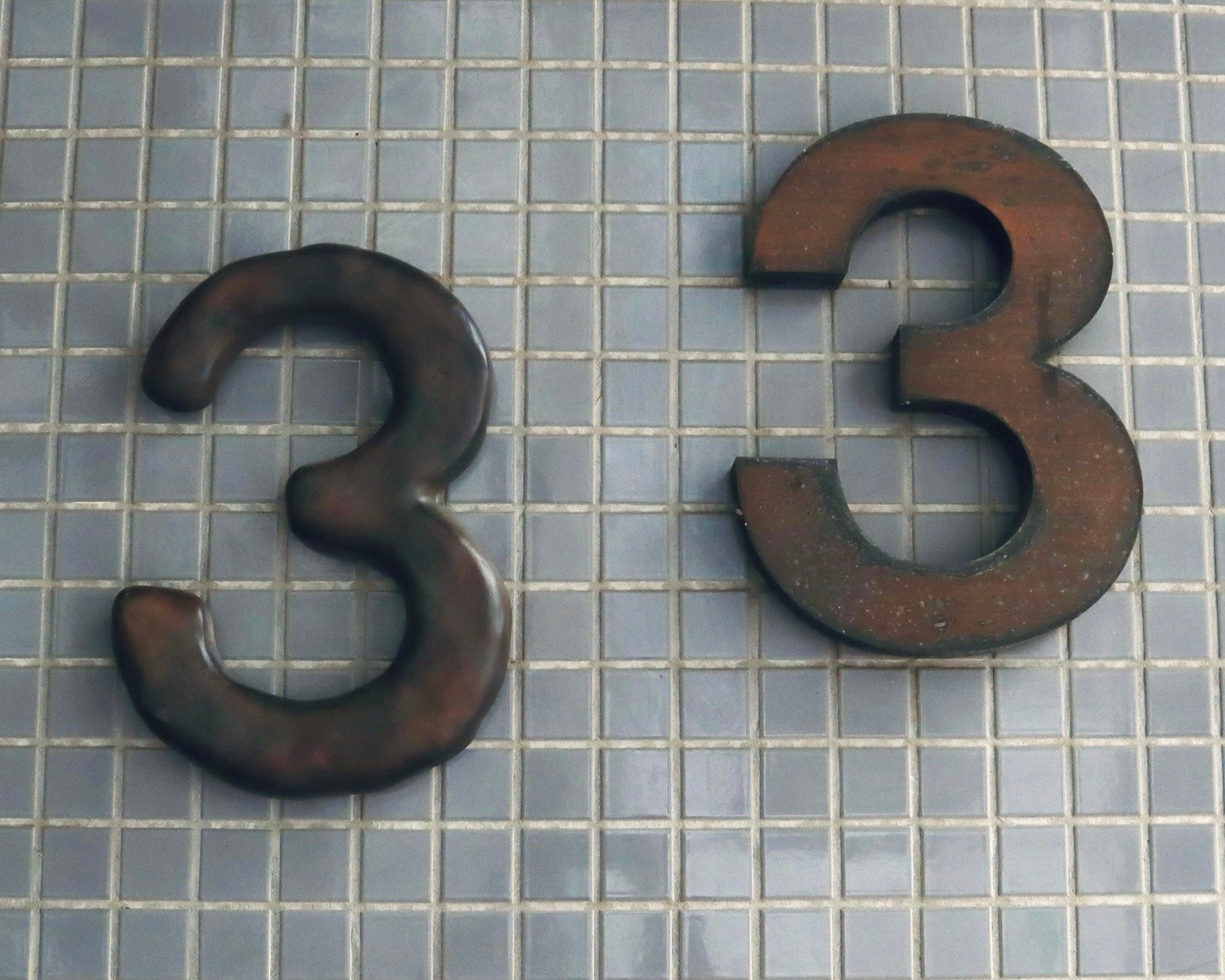 建物の案内に擬態するうにゃもにゃ