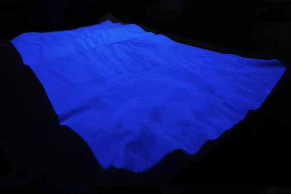 「流線形のサムネイル画像」