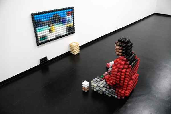 「Dots!のサムネイル画像」